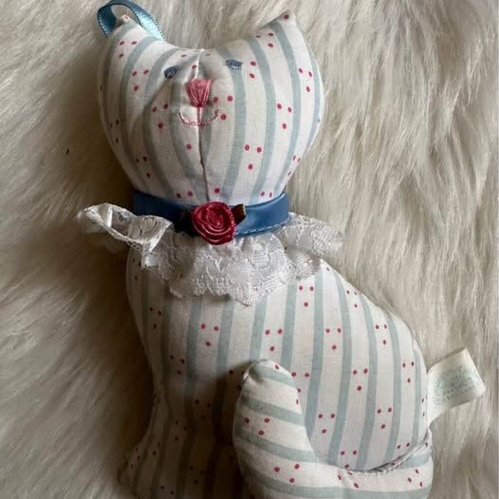 Vintage 1990s Hallmark Kensington Garden Cat Stuffed Animal